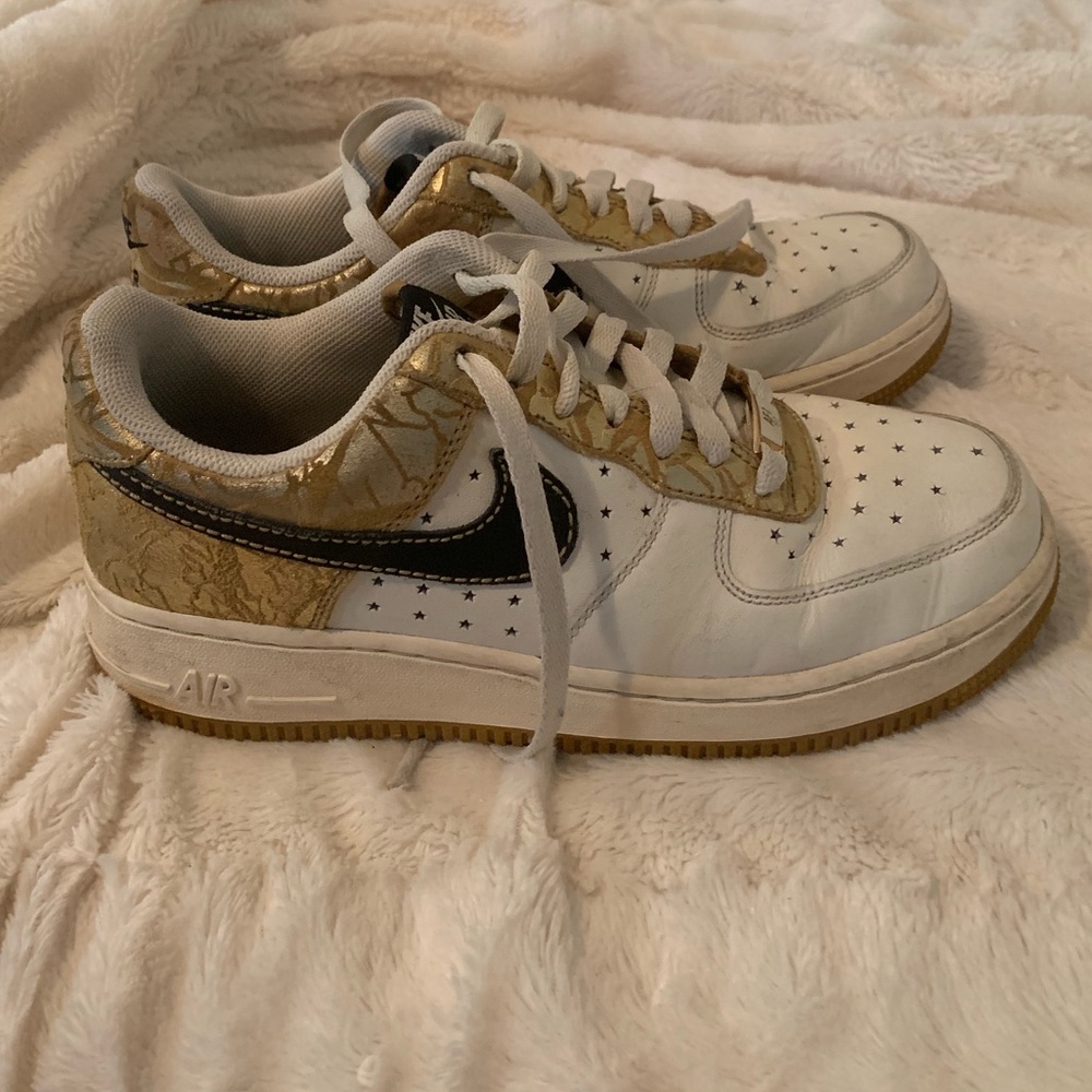 Nike Air Force 1
